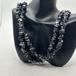 Silver stone necklace